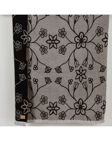 "Fleurs" Wool Blanket